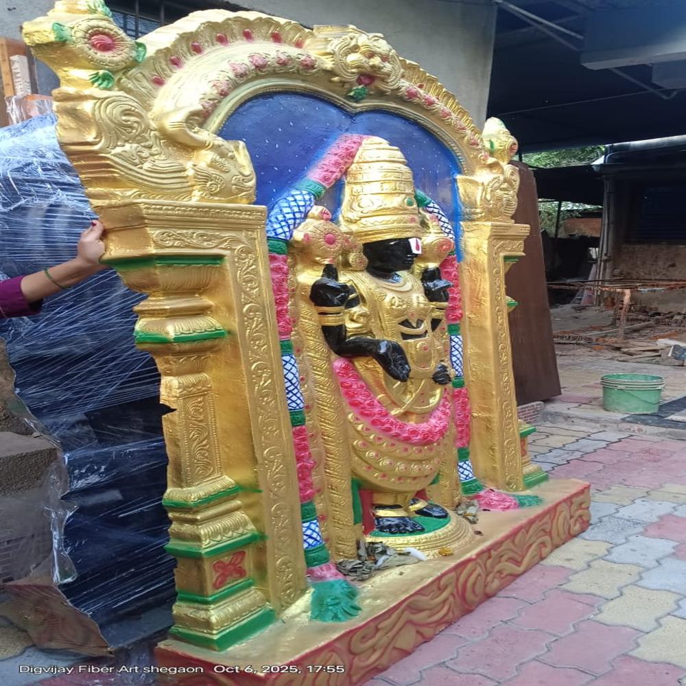 Fiber Tirupati Balaji Statue mural