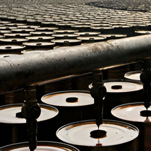 Grade Vg 10 - Pg 80-100 Bitumen - Color: Black