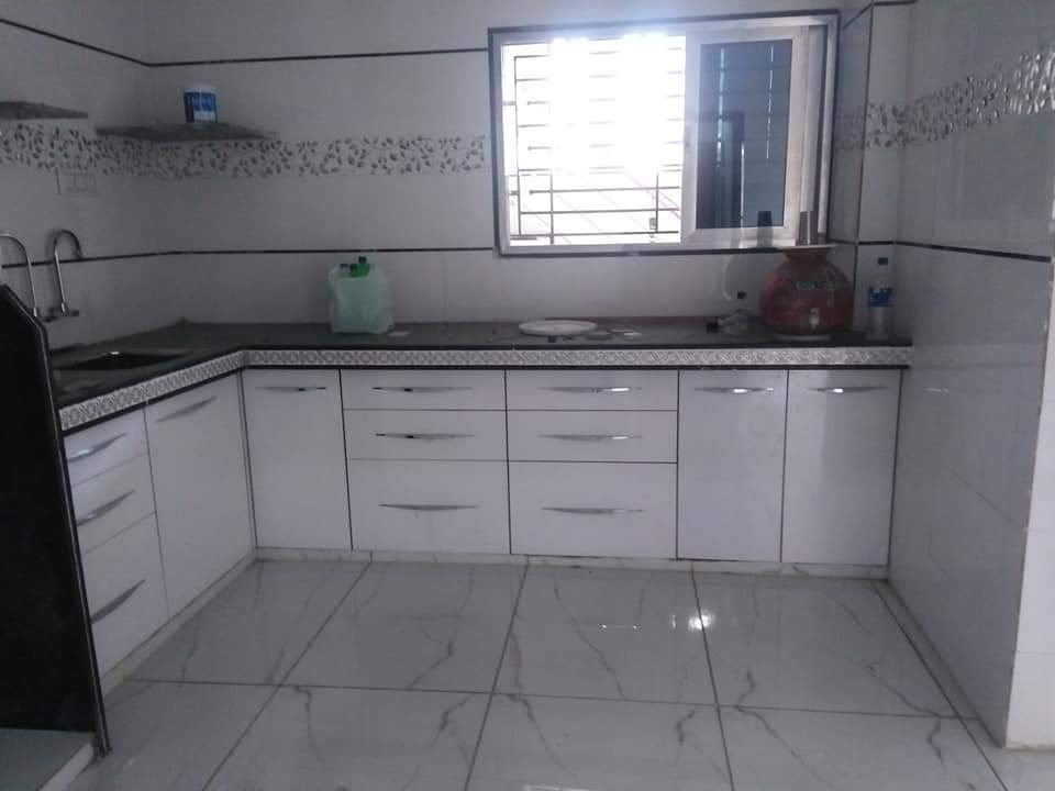 3 Feet L Shape Pvc Kitchen Cabinet