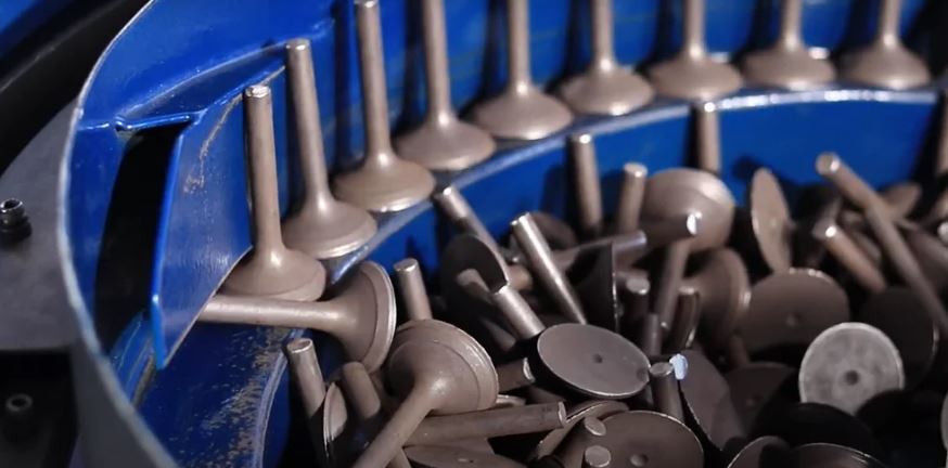 Engine Valve Feeding System - Attributes: Strong