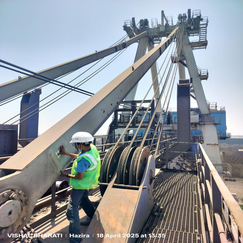 Strain Gage Bonding And Data Acquisition Services