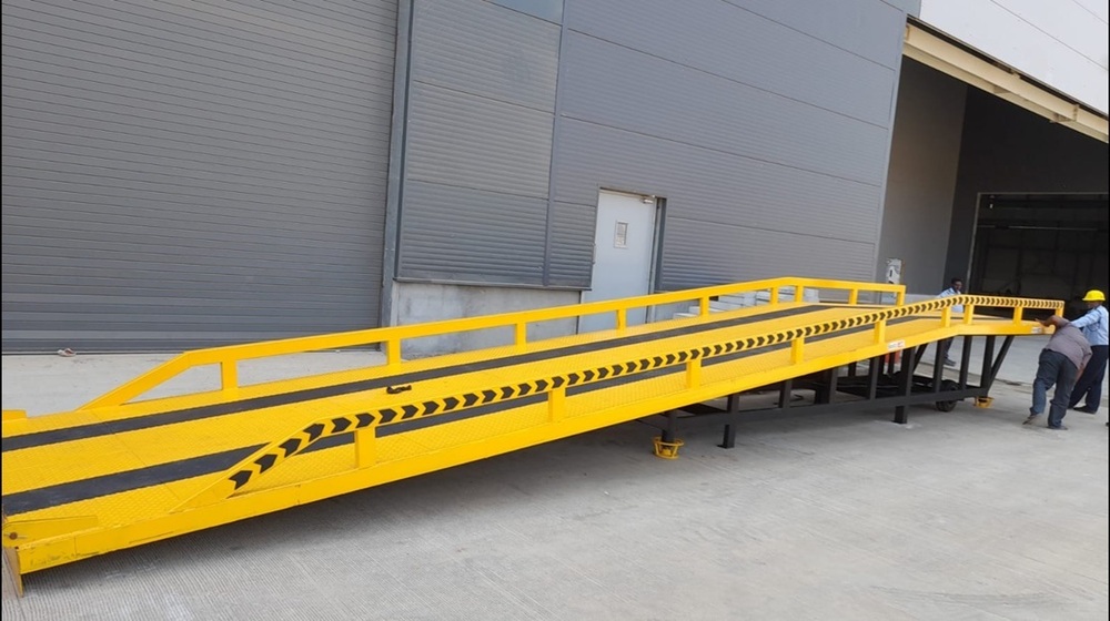 Hydraulic Mobile Dock Ramp