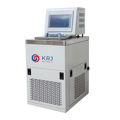 Laboratory Heating Cooling Circulator - Color: White