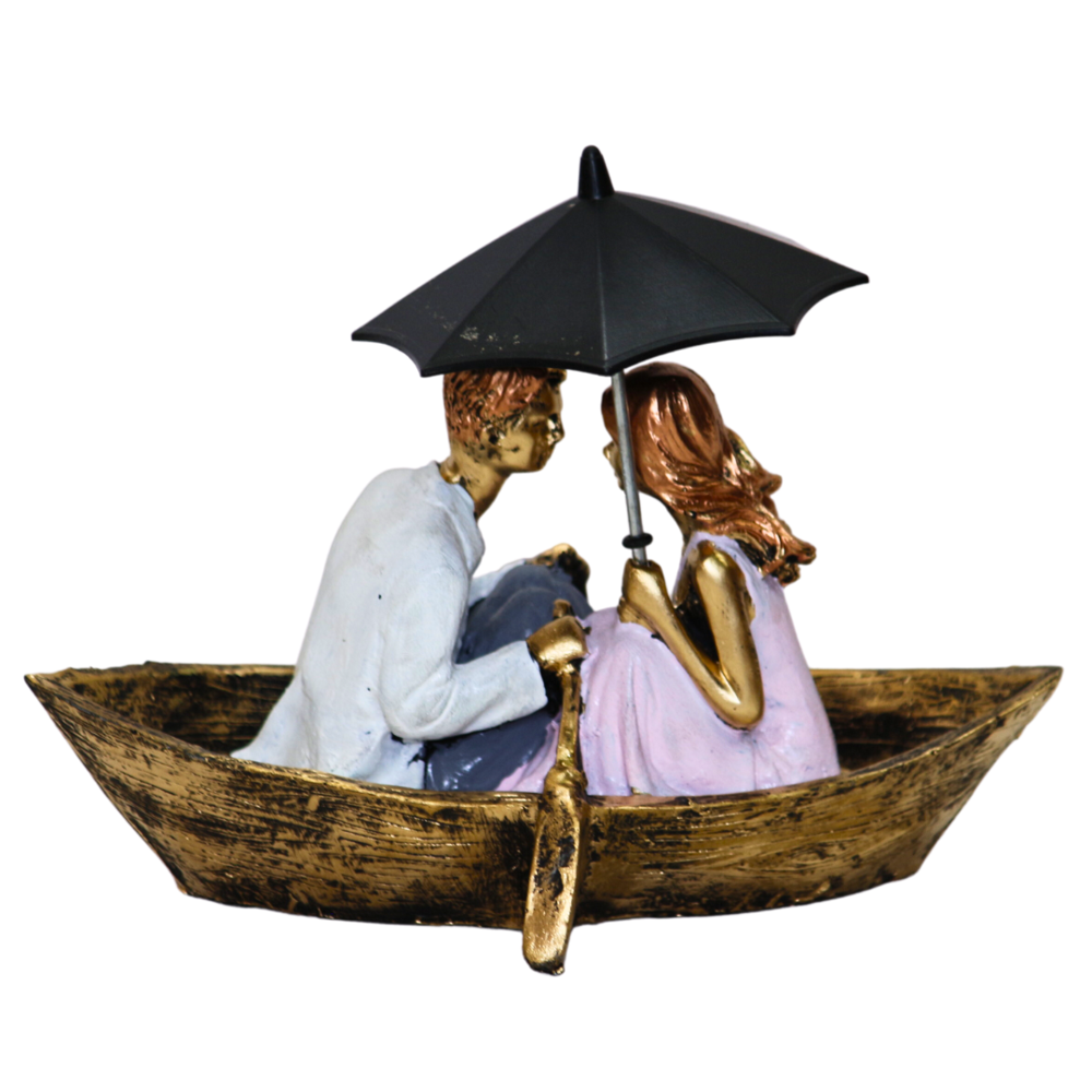 Love Couple Statue - Color: Multi