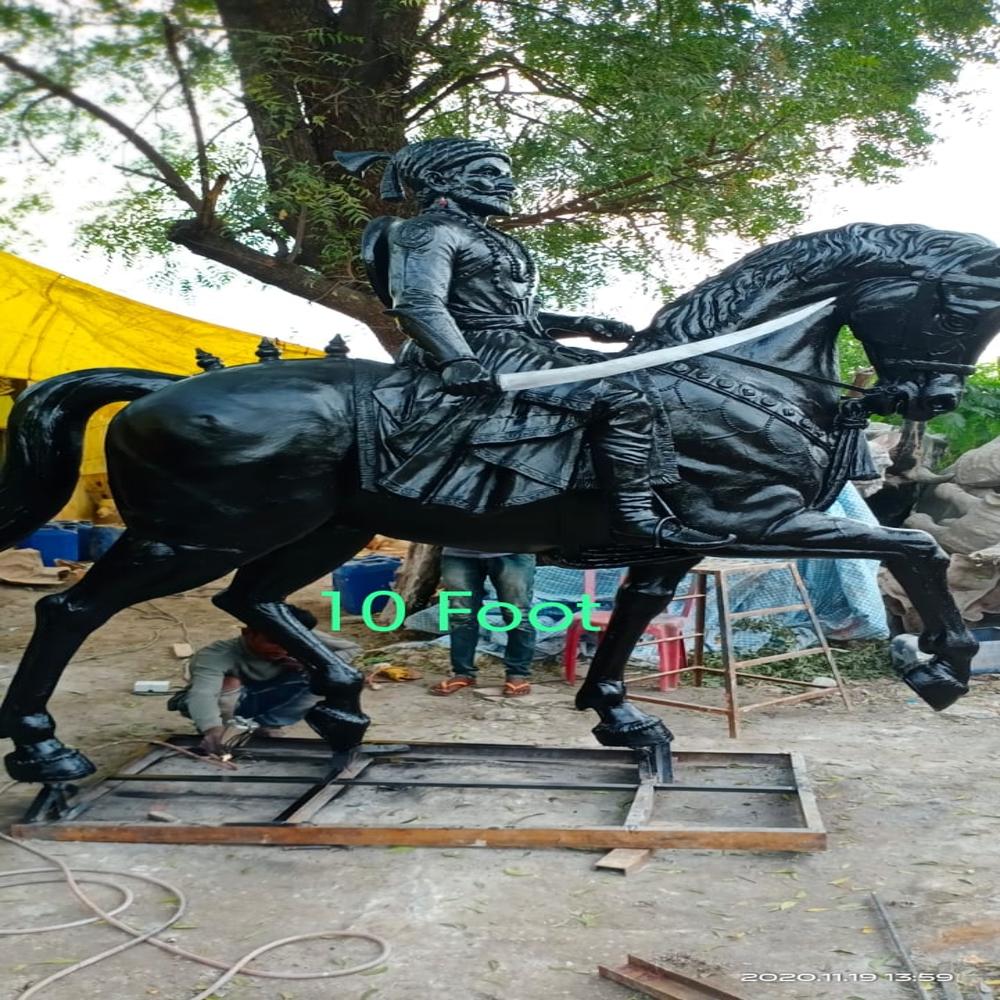 Chatrapati Sivaji Maharaj Statue - Color: Copper