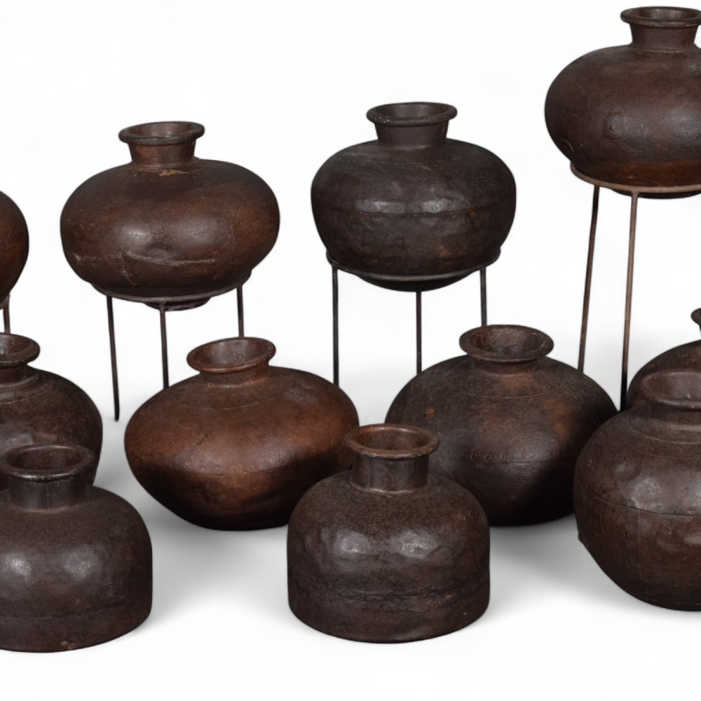 Vintage Iron Pot - Brand Name: Himalayan Art