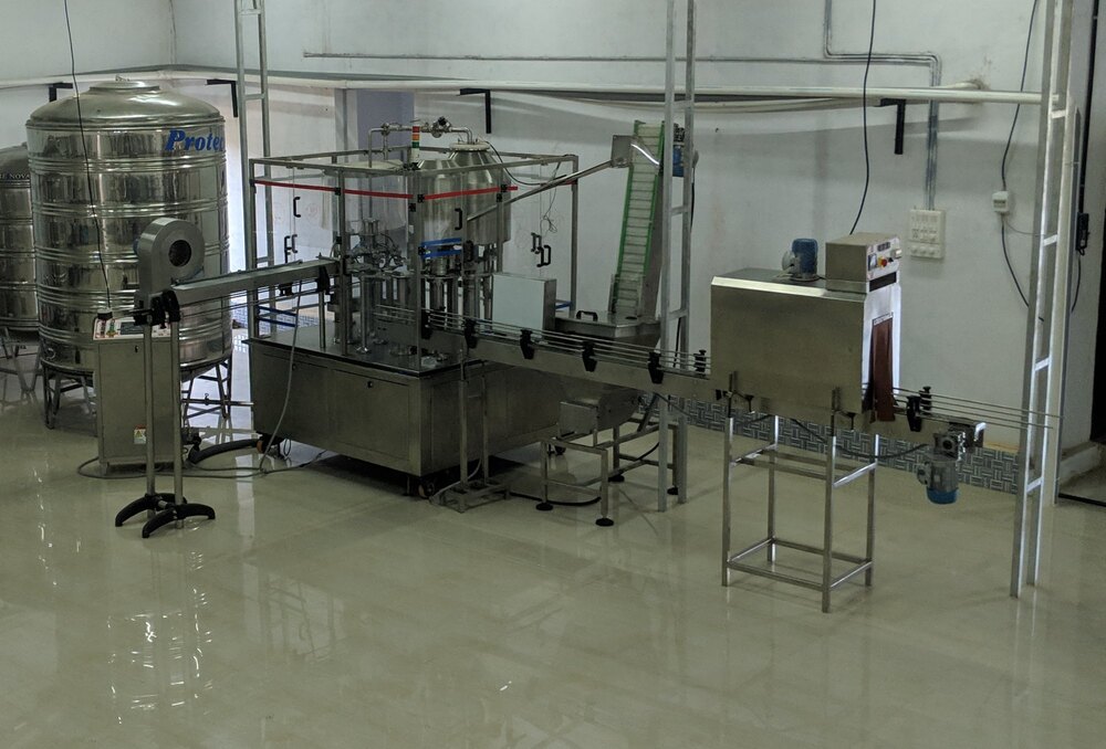 90-120 Bpm Bottle Filling Machine - Automatic Grade: Semi-Automatic