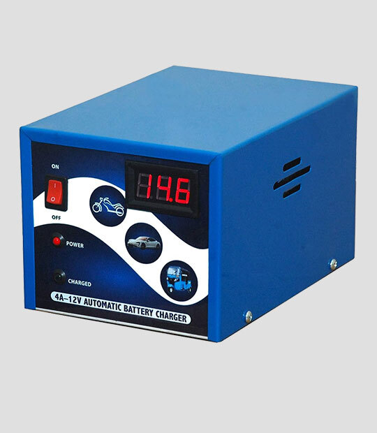 Solar Inverter - Aluminium, Surface Mounted, 220 Volt (V) | 95% Efficiency, Durable Blue Design, Manual Switch for Easy Operation
