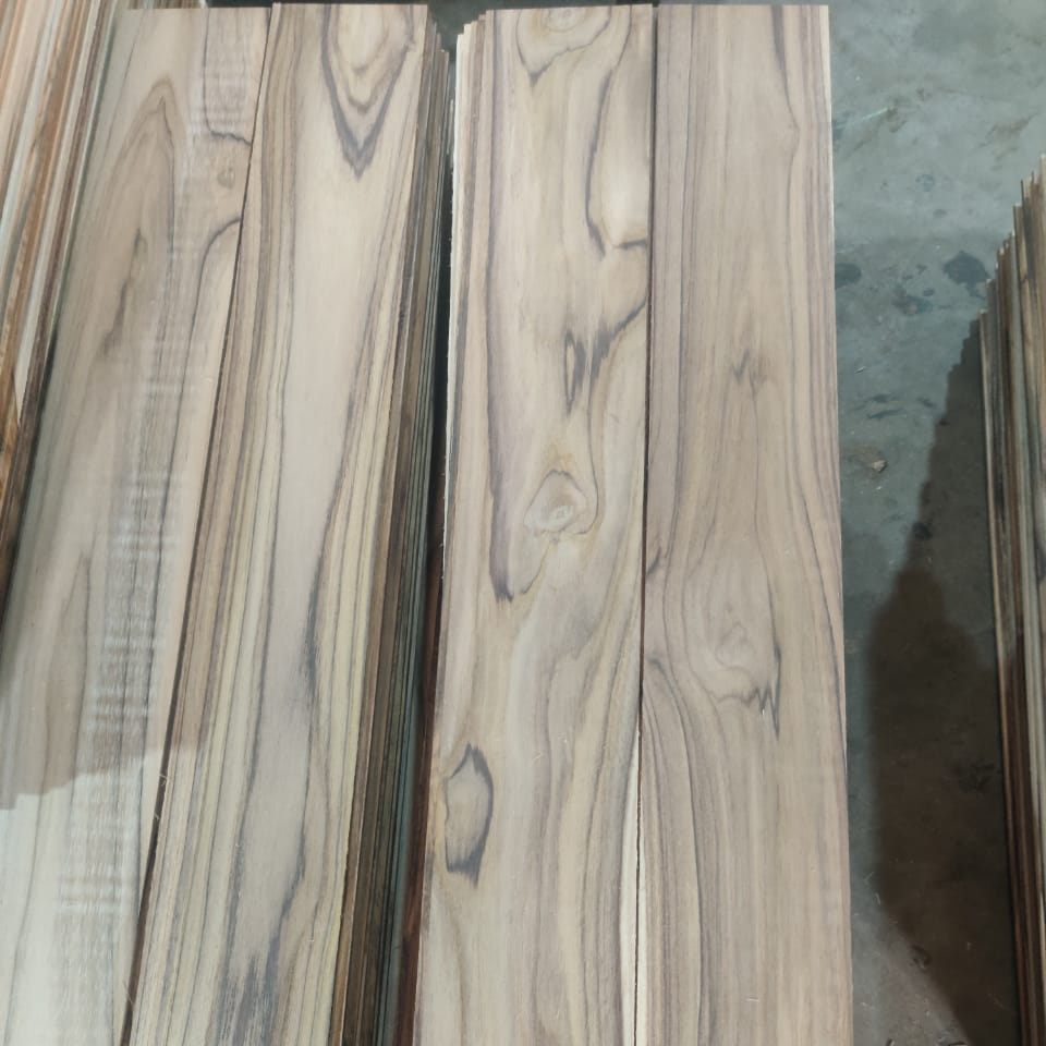 Premium Teak Wood Flooring - Design Type: Plain