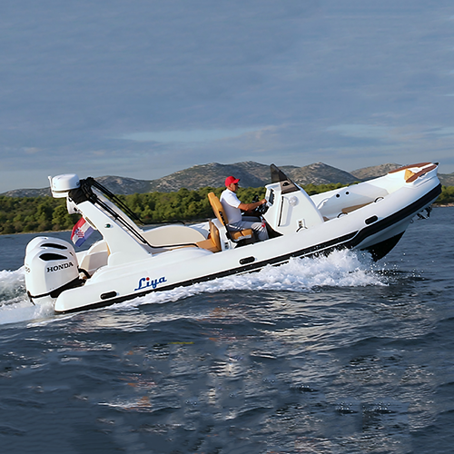Liya 7.5m Rigid Inflatable Boats Semi Rigid Hull Boat - Capacity: 1800 Kg/hr