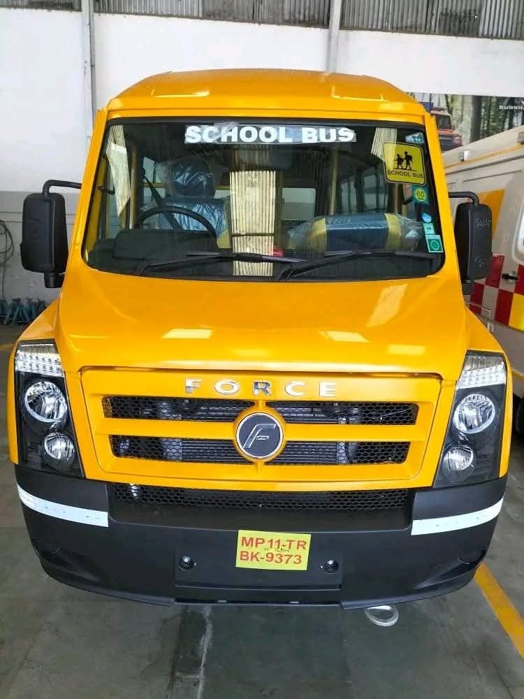 21 Plus Driver  Traveller School Bus