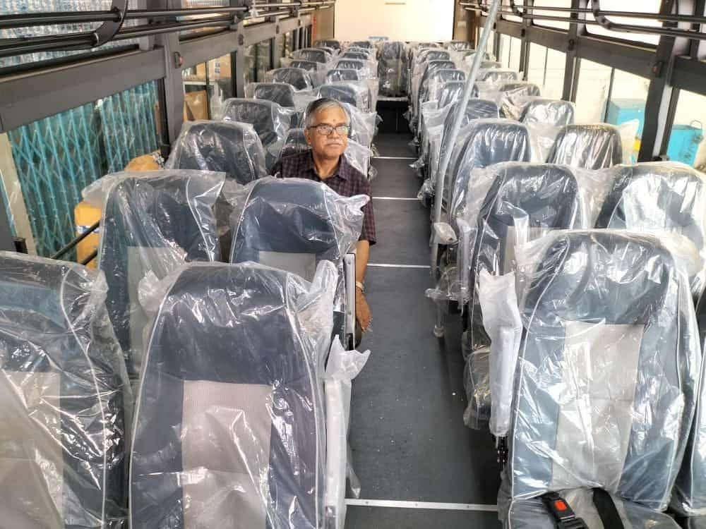 41 Plus Driver Seat Mono Bus