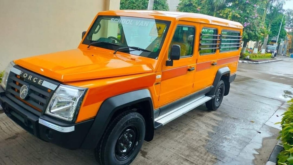 Force Trax School Bus