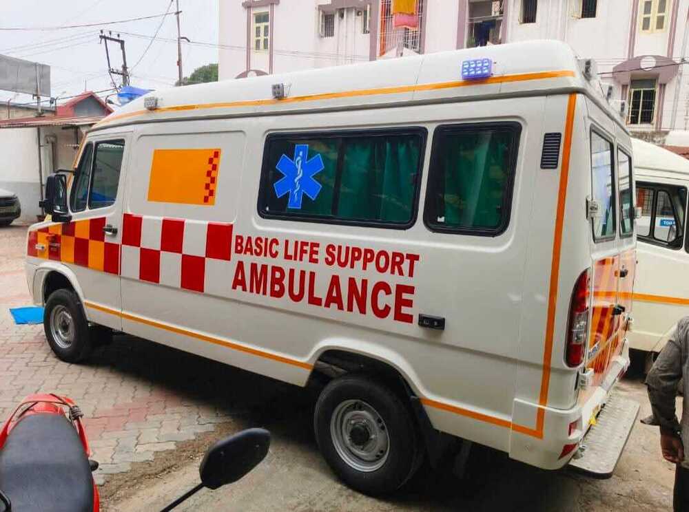 Customized Medical Ambulance - Color: As Per Requirement