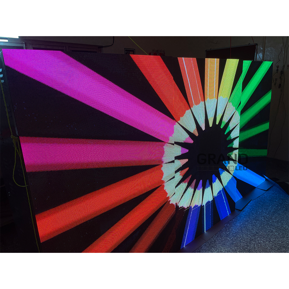 P2.5 Indoor Led Video Wall Display - Features: Good Quality
