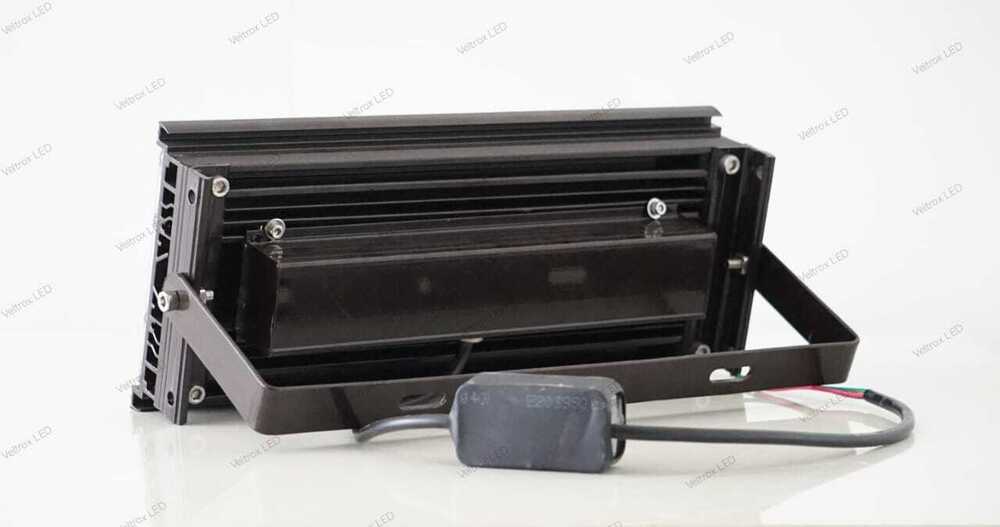 Veltrox 120w Led Shark Model (Wh)