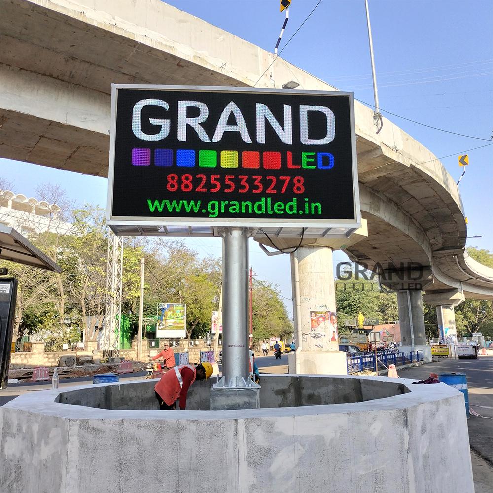 Variable Message Sign Board Vms - Application: Highways