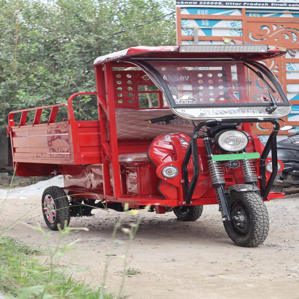 E-rickshaw Loader - Battery Life: 5-6 Hours