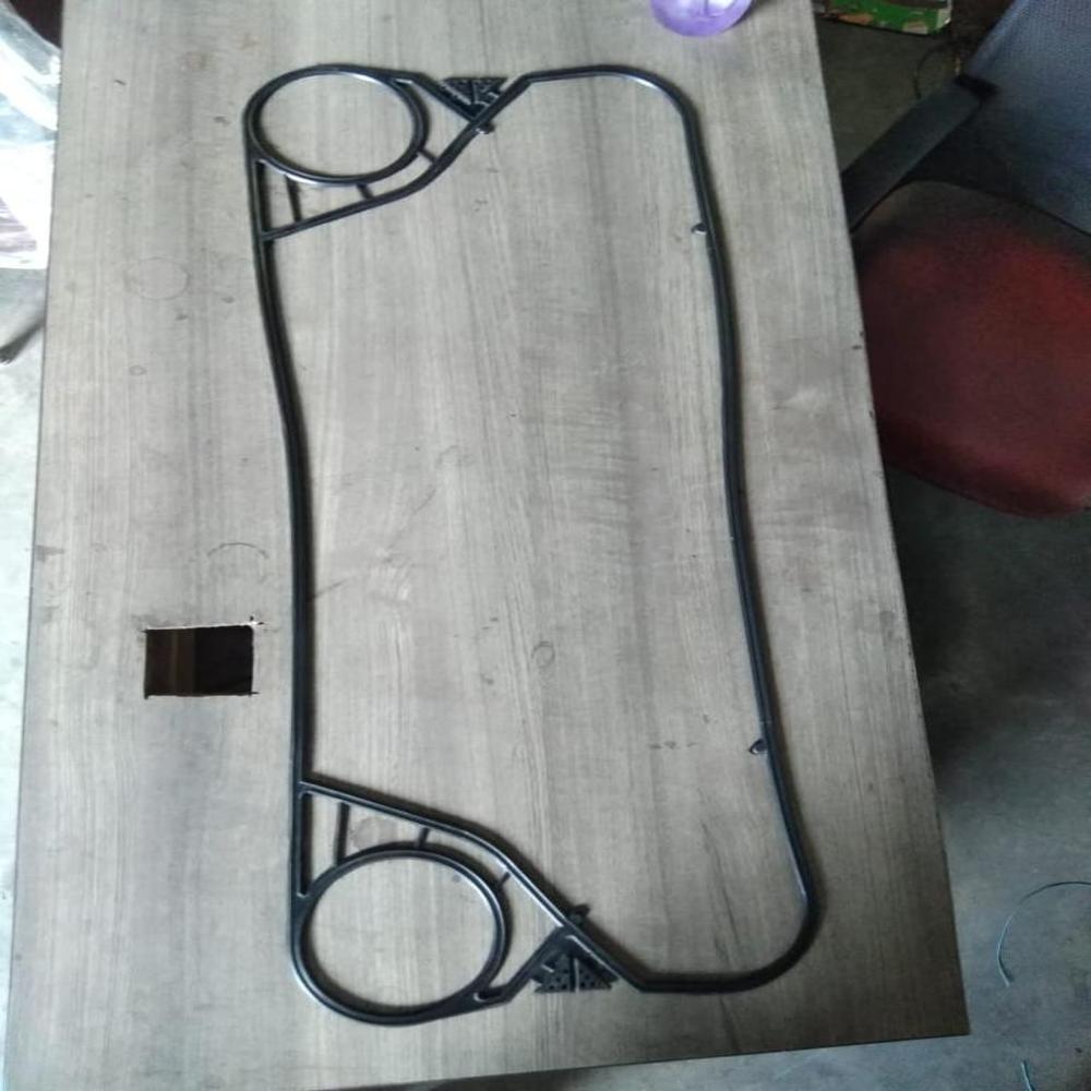 Nbr Plate Heat Exchanger Gasket - Color: Black