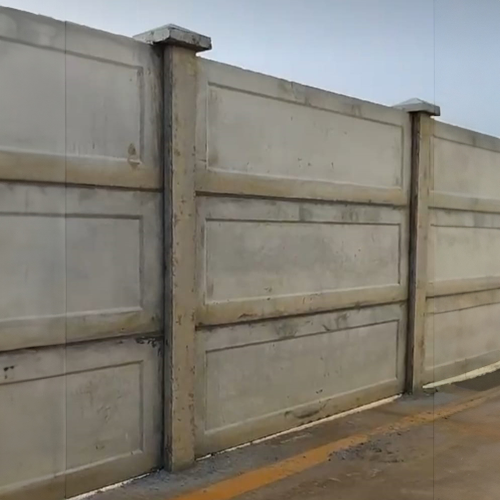 Prestressed Boundary Wall
