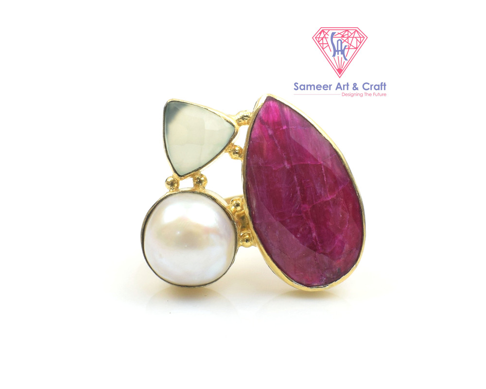 Natural Pearl And Gemstone Brass With 18K Gold Plated Finger Ring