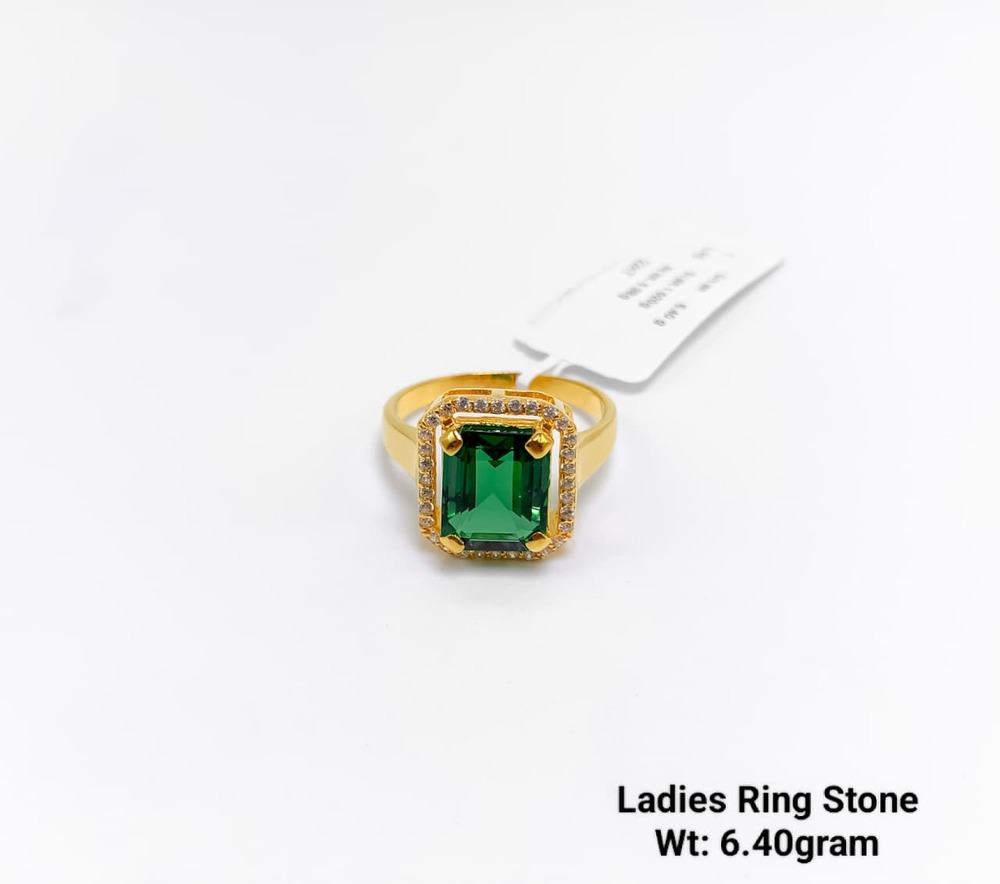 91.6 New Design Gold Ladies Ring Stone