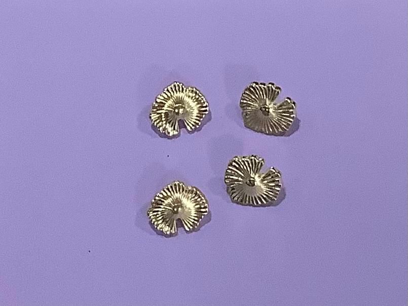 16 L Polyester Button - Color: Different Available