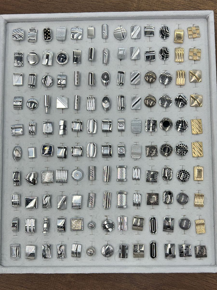 28 Polyester Button - Color: Different Available