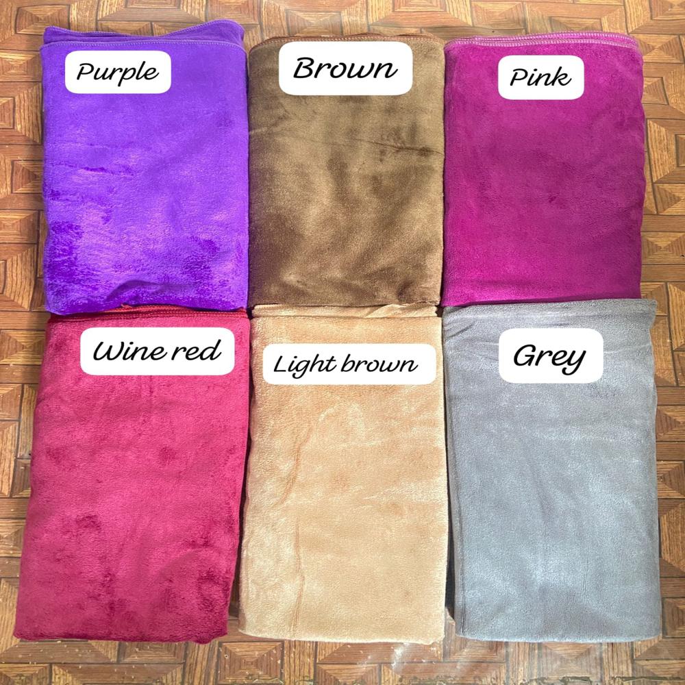 MICROFIBER BATH TOWEL 400 GSM 70*140 CM