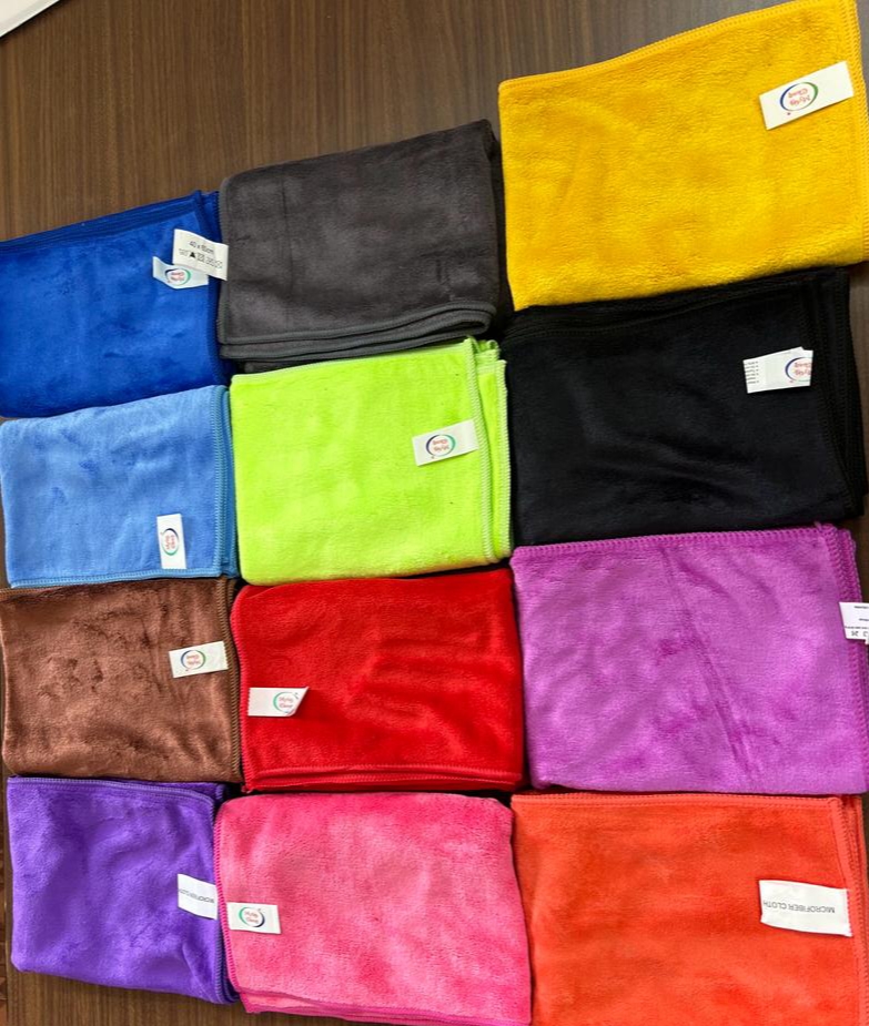MULTICOLOUR 400 GSM MICROFIBER CLOTH WEFT 40*60 CM