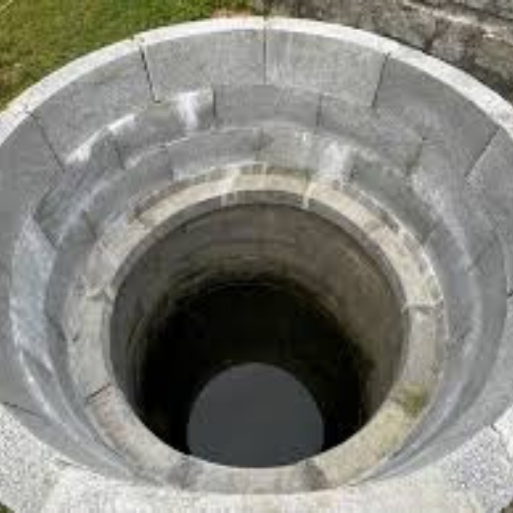 Segmented Concrete Rings (Available In 2.5, 5,8, 12, 16 Ft Diameter) - Application: Industrial