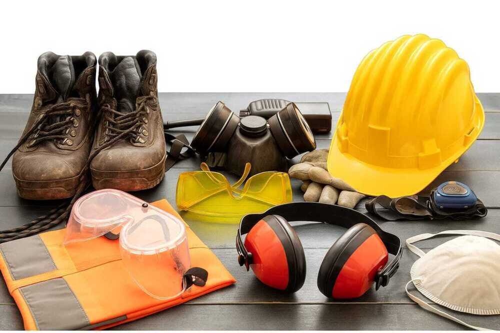 Safety Equipment And Ppe Kit - Color: Multicolor