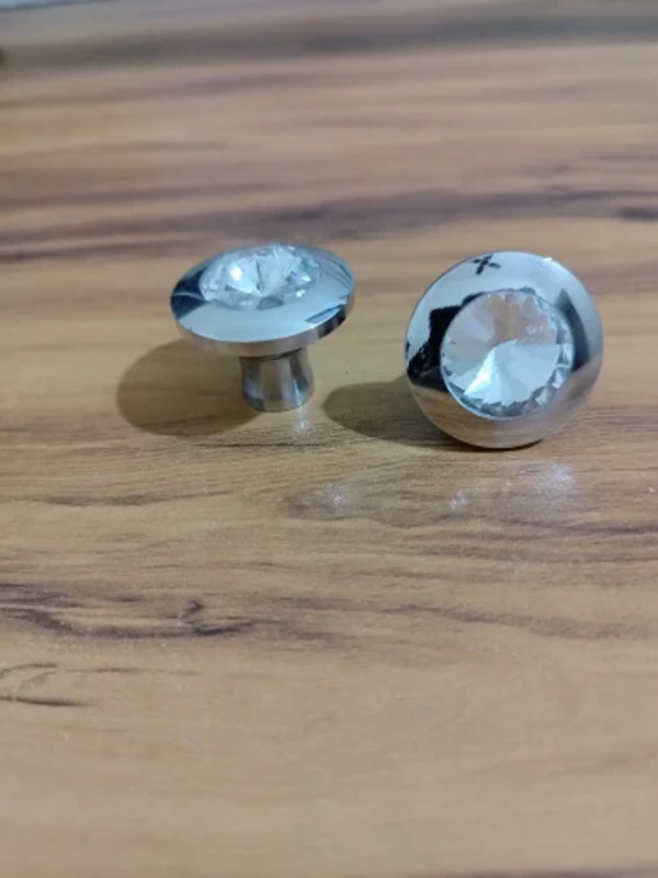 Drawer knobs