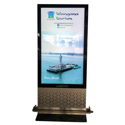 Standing Digital Signage - Application: Commercial