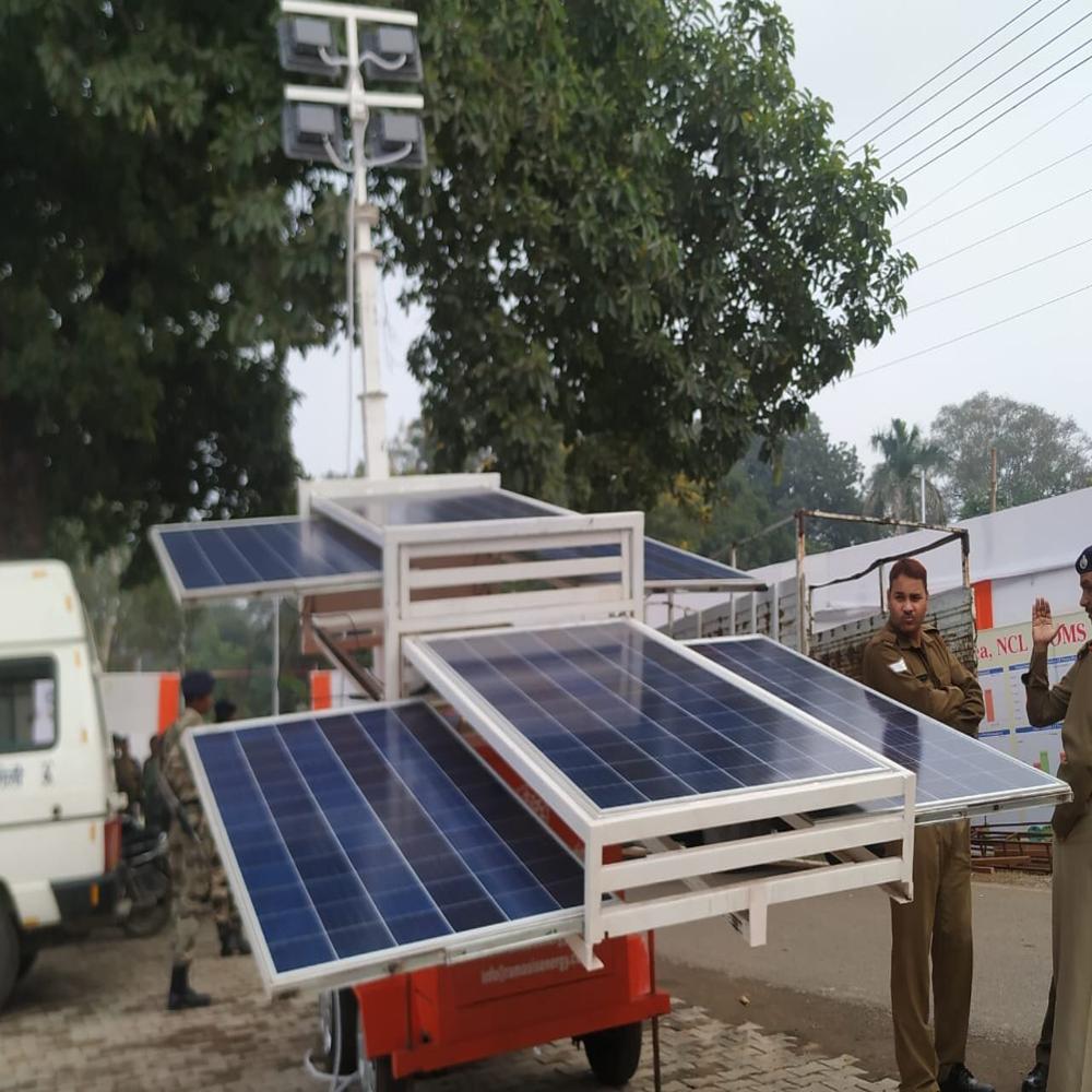 3 kW Telescopic Mobile Solar Tower Light with 9 Mtr. Mast