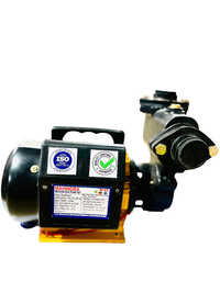 Mahindra Monoblock Pump Set - Color: Black