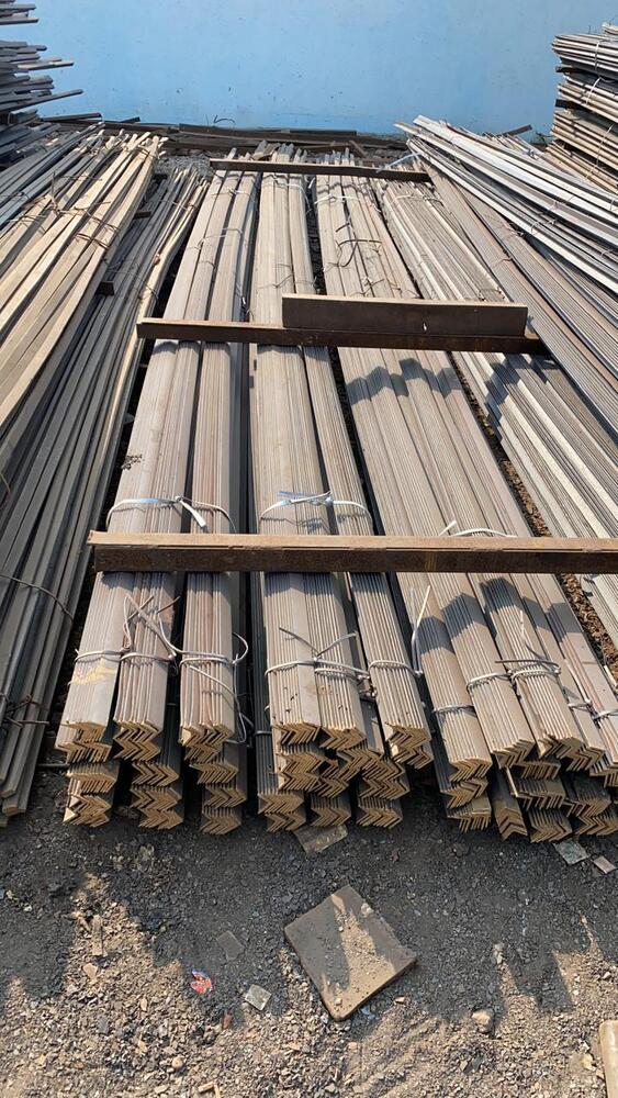 Ms Angle - Color: Grey