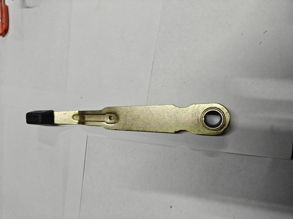 ASSY LEVER POSITION CONTROL (1870341M92)