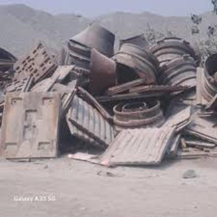 Cone Mantol Scrap - Color: Metallic Grey