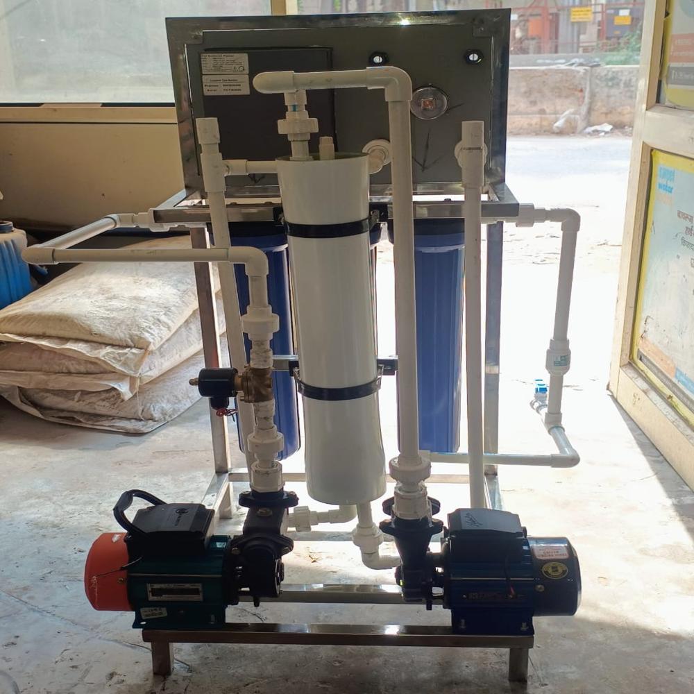 100 Lph Reverse Osmosis Plant