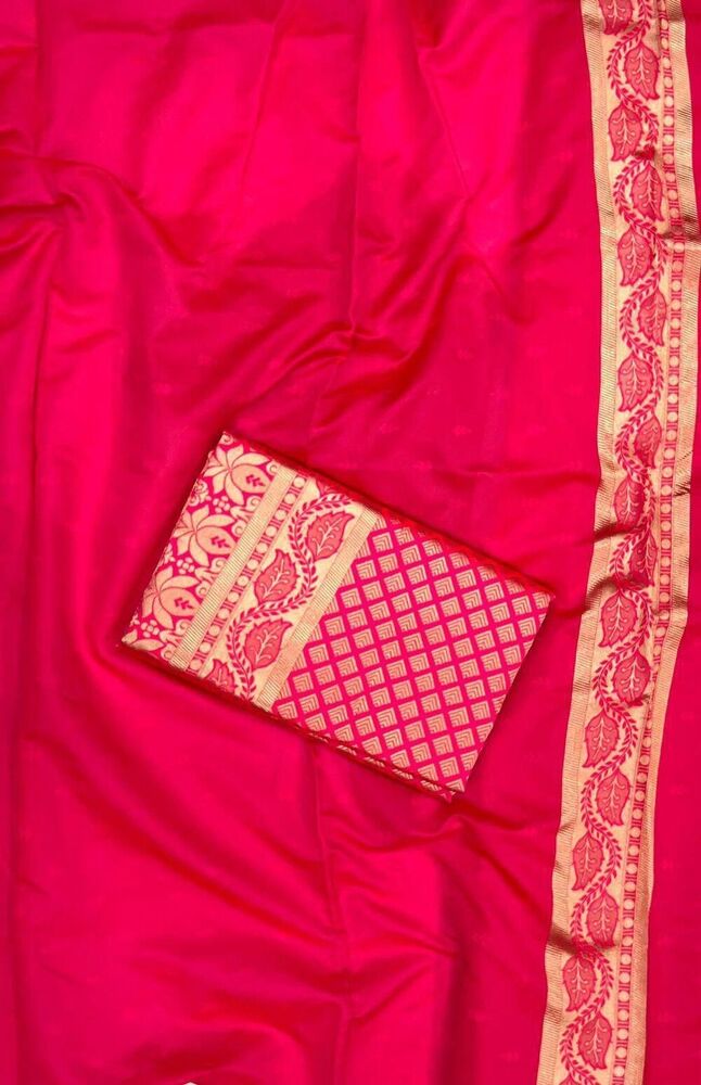 BEAUTIFUL LICHI SILK SAREE