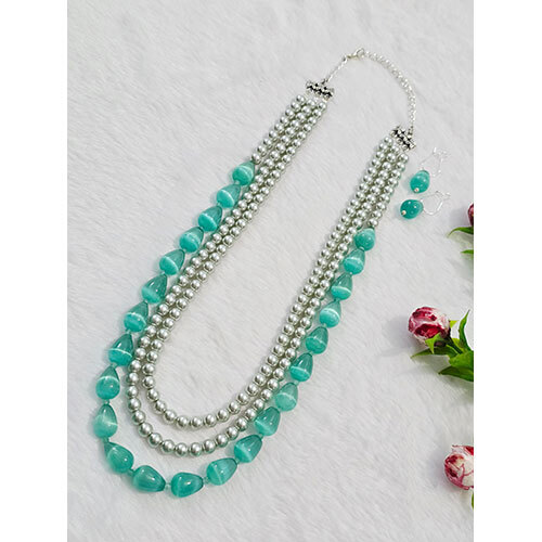 Monalisa Stone And Shell Pearl Necklace - Color: Silver