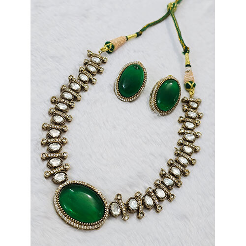 Sabyasachi Necklace Set - Color: Multicolor