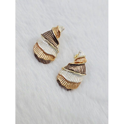 Western Fusion Earrings - Color: Multicolor