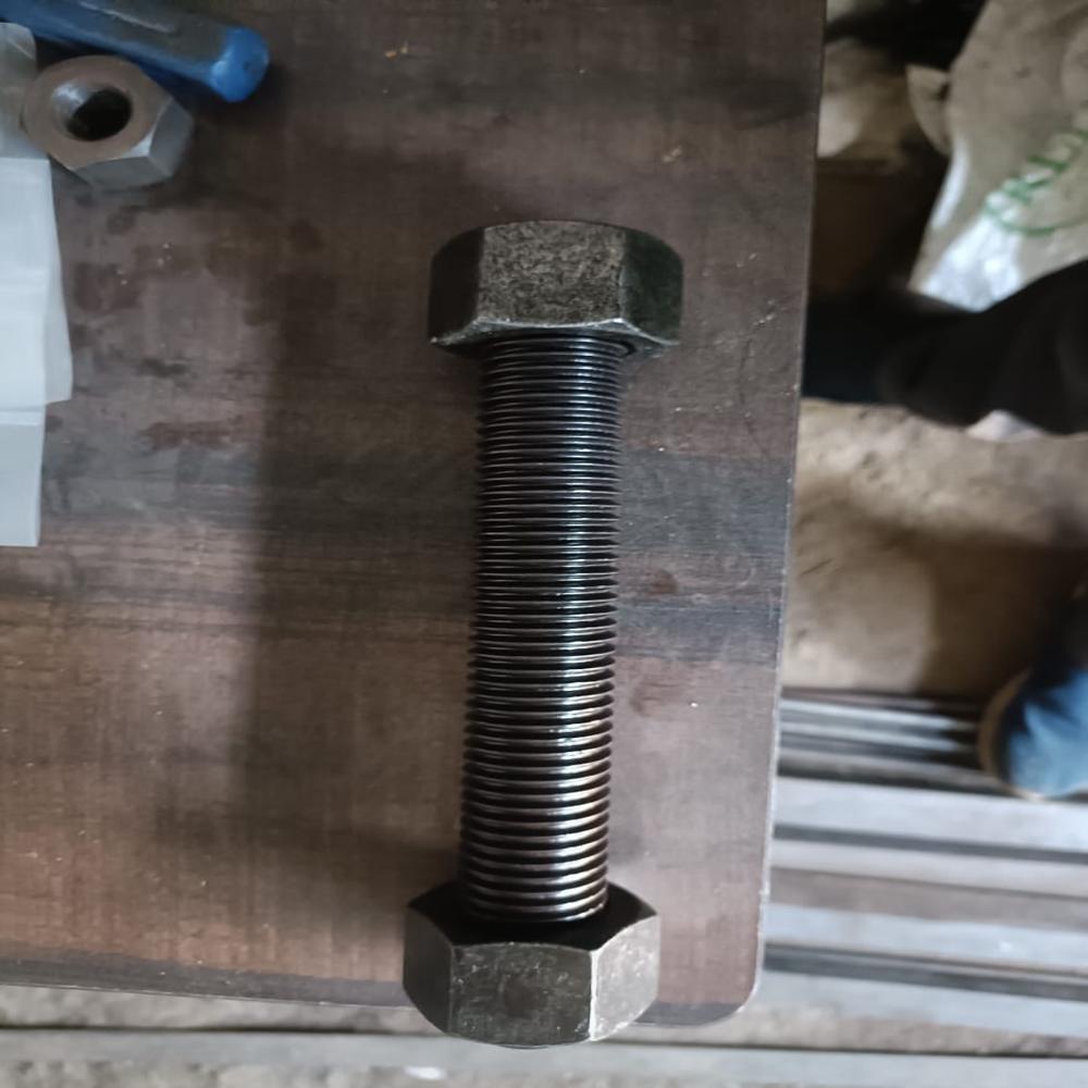 Alloy Steel High Tensile B7 Stud Bolt - Application: Industrial