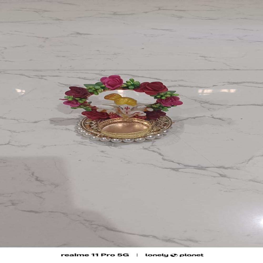 Tea light candle holders