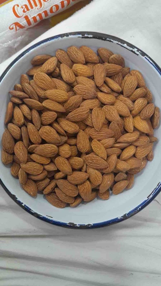 Indipendent Jumbo Almond Kernel