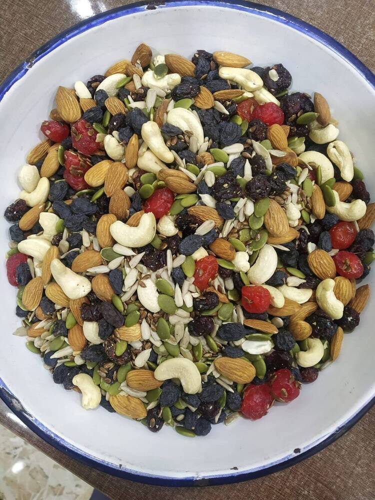 Seeds And Dehydrated Fruits