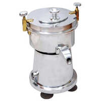 Automatic Ss Carrot Juicer Machine - Capacity: 10-30 Kg/hr