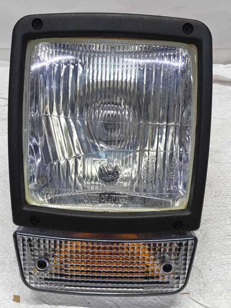 HEADLAMP (332/Y3945)